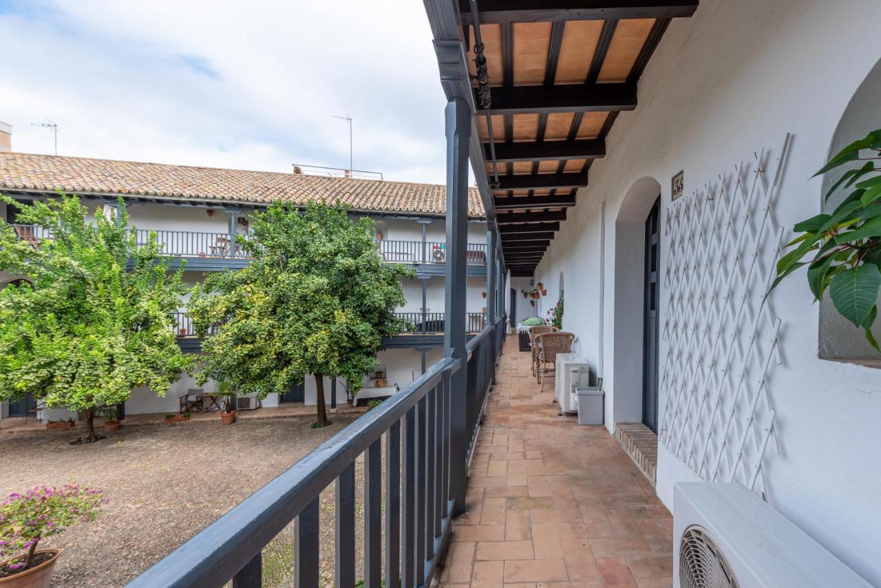 Apartamento En Monumento Historico Nacional Corral Del Conde-Duque De Olivares Sevilla Kültér fotó